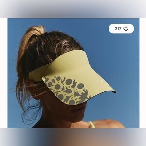 Free People Movement Volley Reflective Visor. NWT. Butter yellow